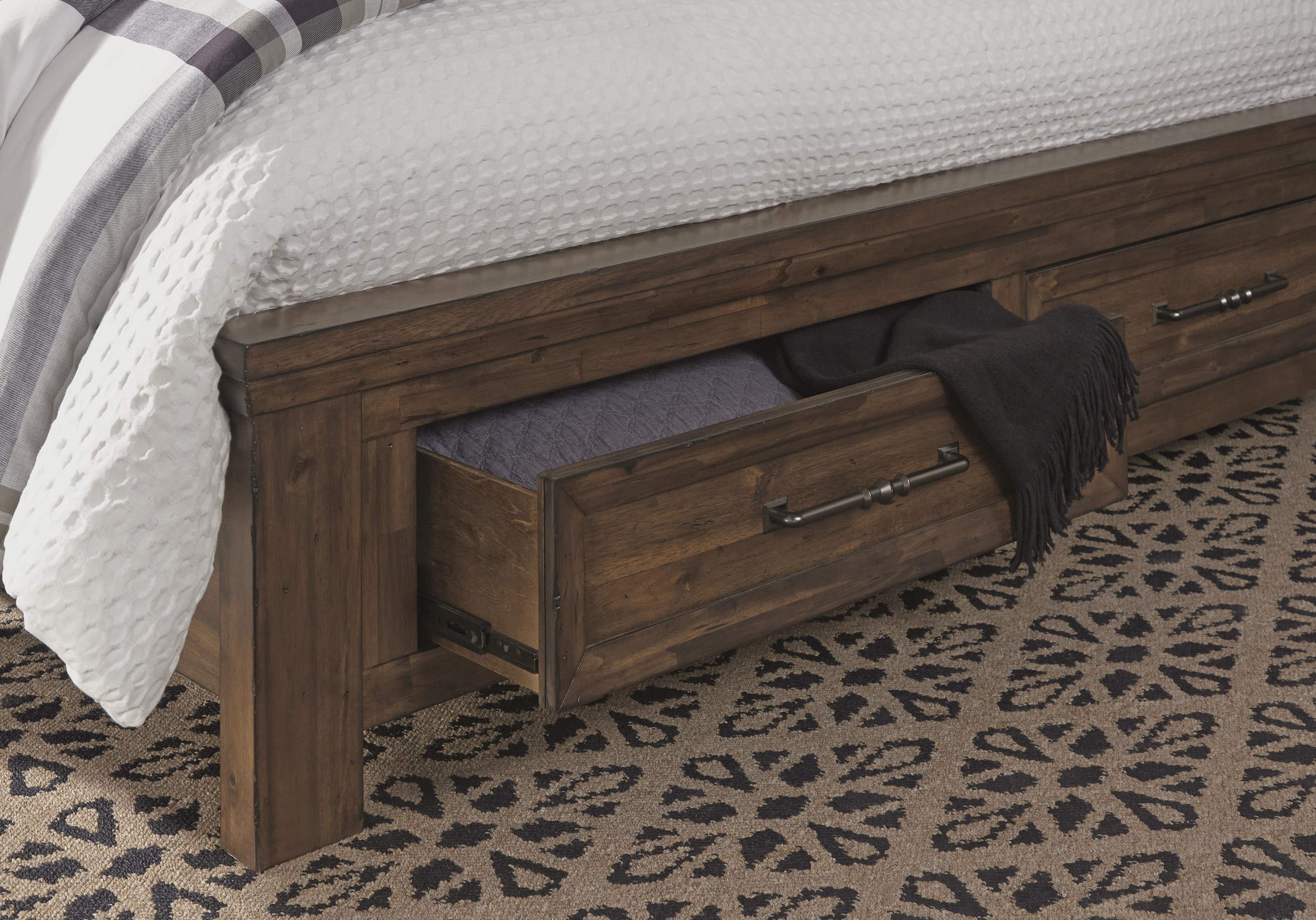 Signature Design By Ashley Royard B765 57 54s 96 Rustic Queen