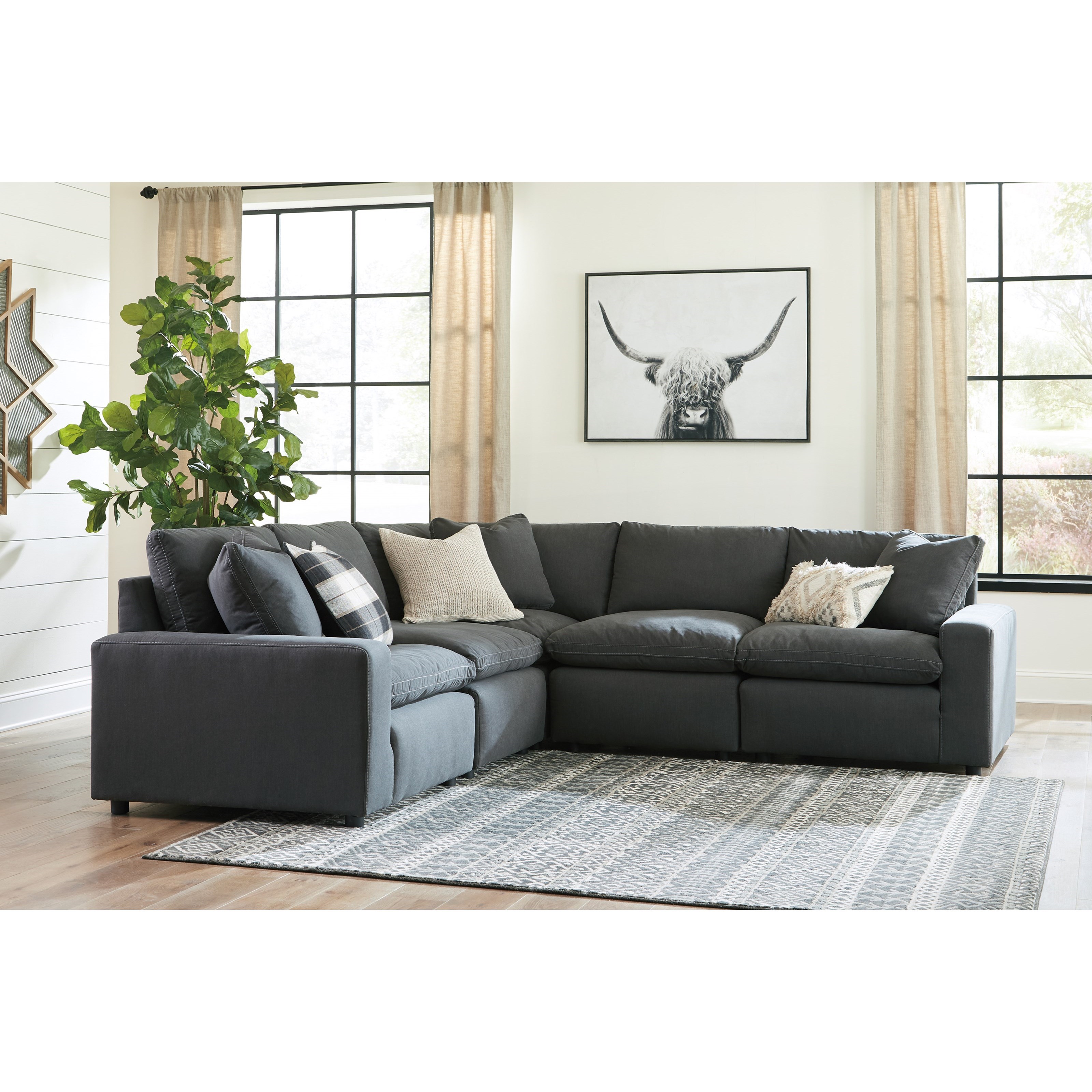 Ashley homestore savesto Outlet