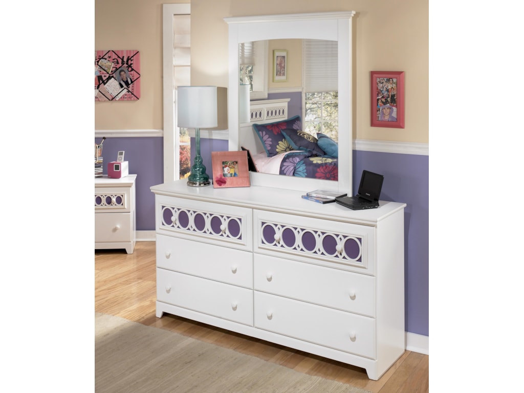 Signature Design by Ashley ZayleyDresser & Mirror