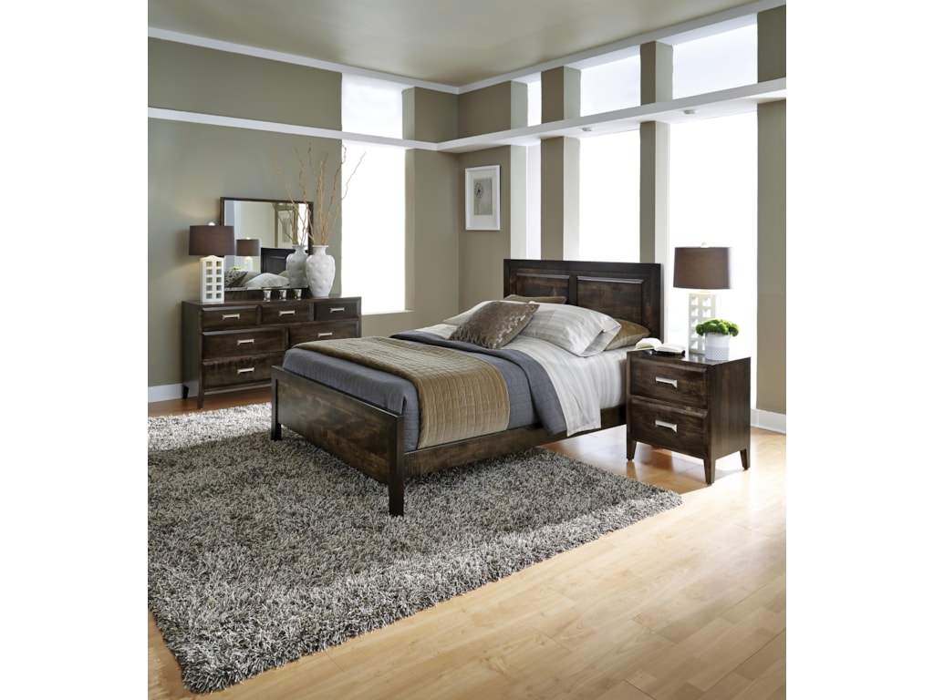 Simply Amish Beaumont SAQueen Panel Bed