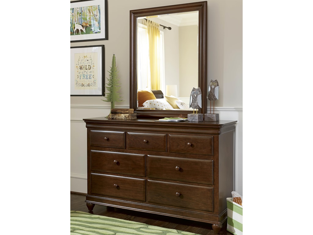 Morris Home Cl Ics 4 0drawer Dresser Mirror Morris Home Cl Ics 4 0drawer Dresser Mirror