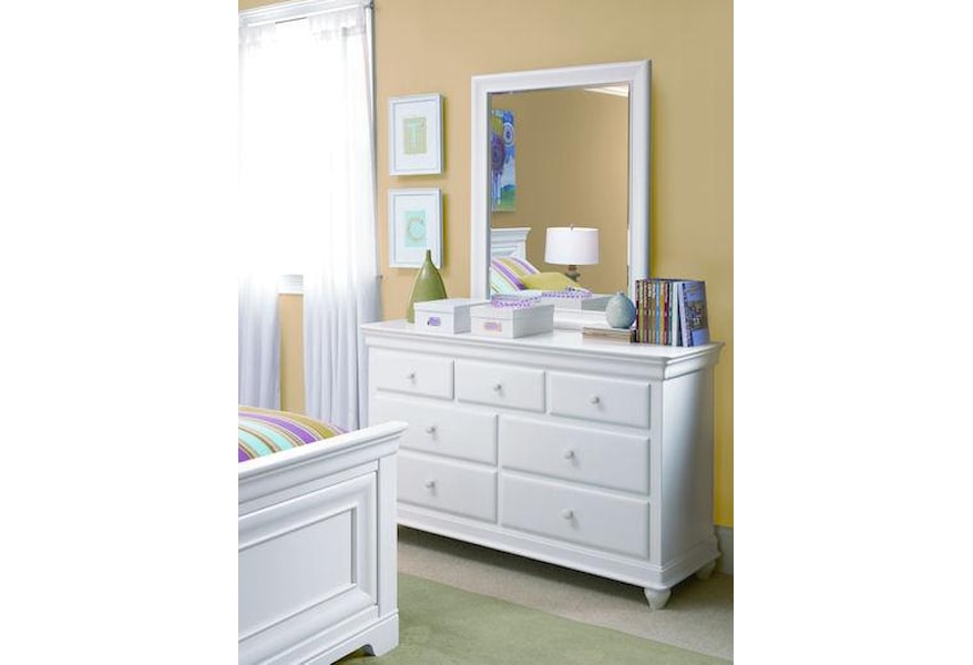 Smartstuff Classics 4 0 7 Drawer Dresser With Hidden Storage