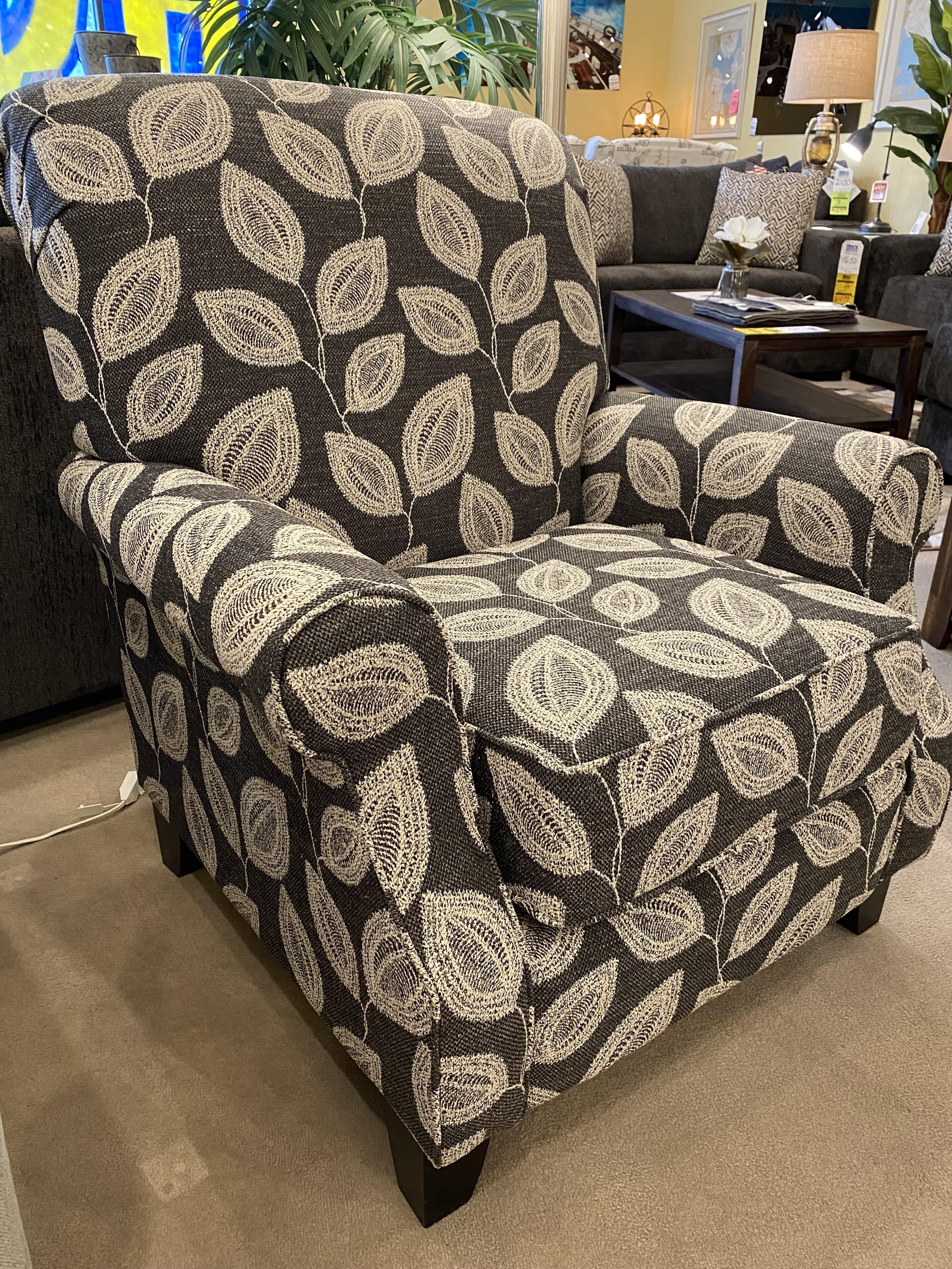 comfortable accent chairs