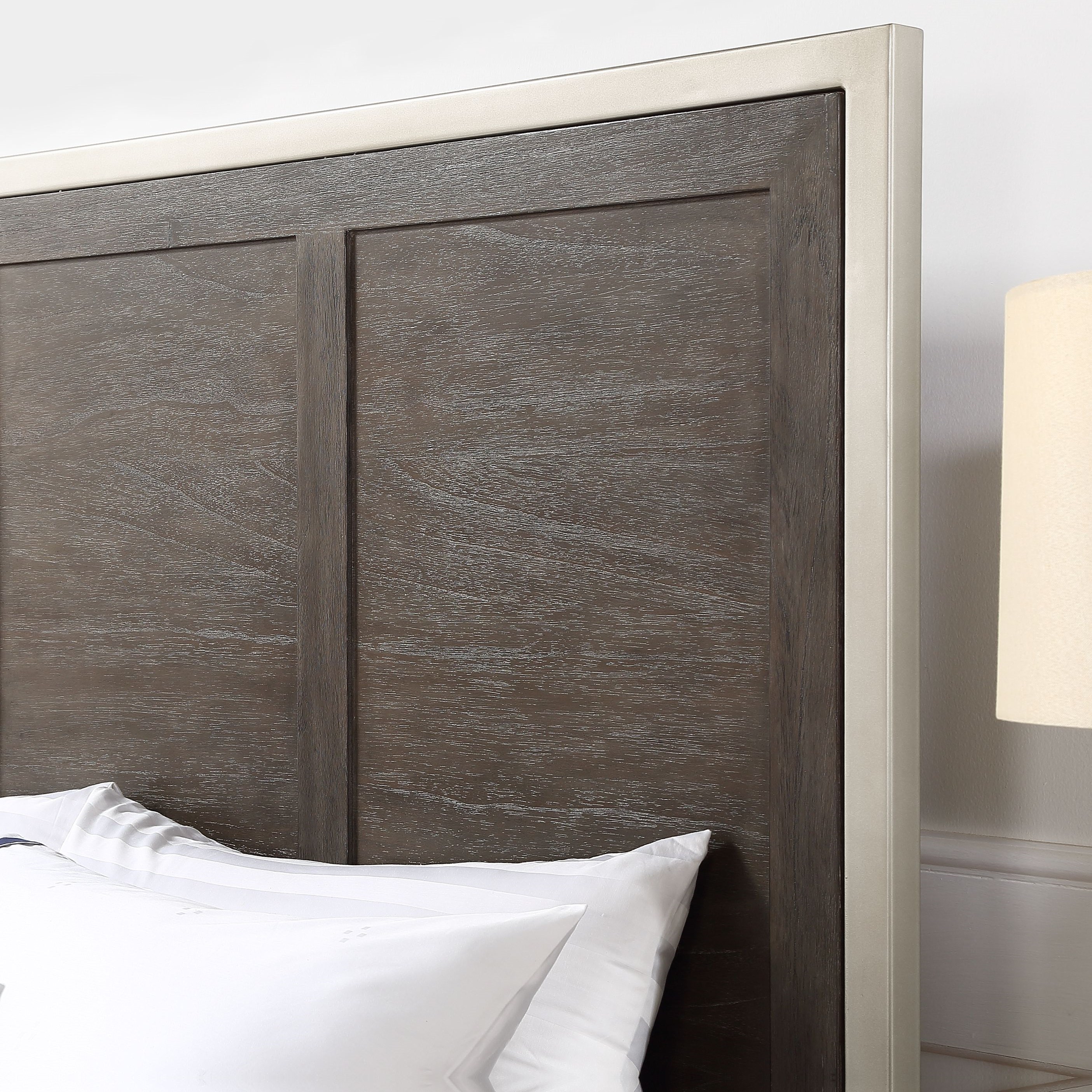 Star Broomfield Contemporary Metal Wood Queen Bed Efo Furniture