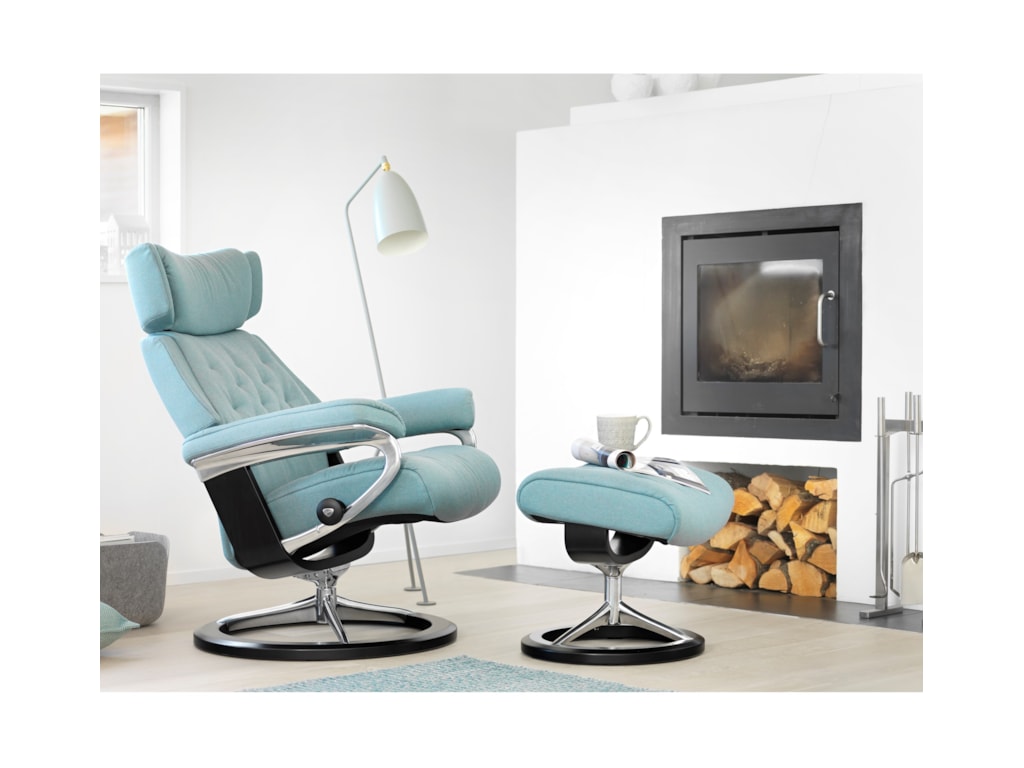 Stressless SkylineMedium Chair & Ottoman with Signature Base