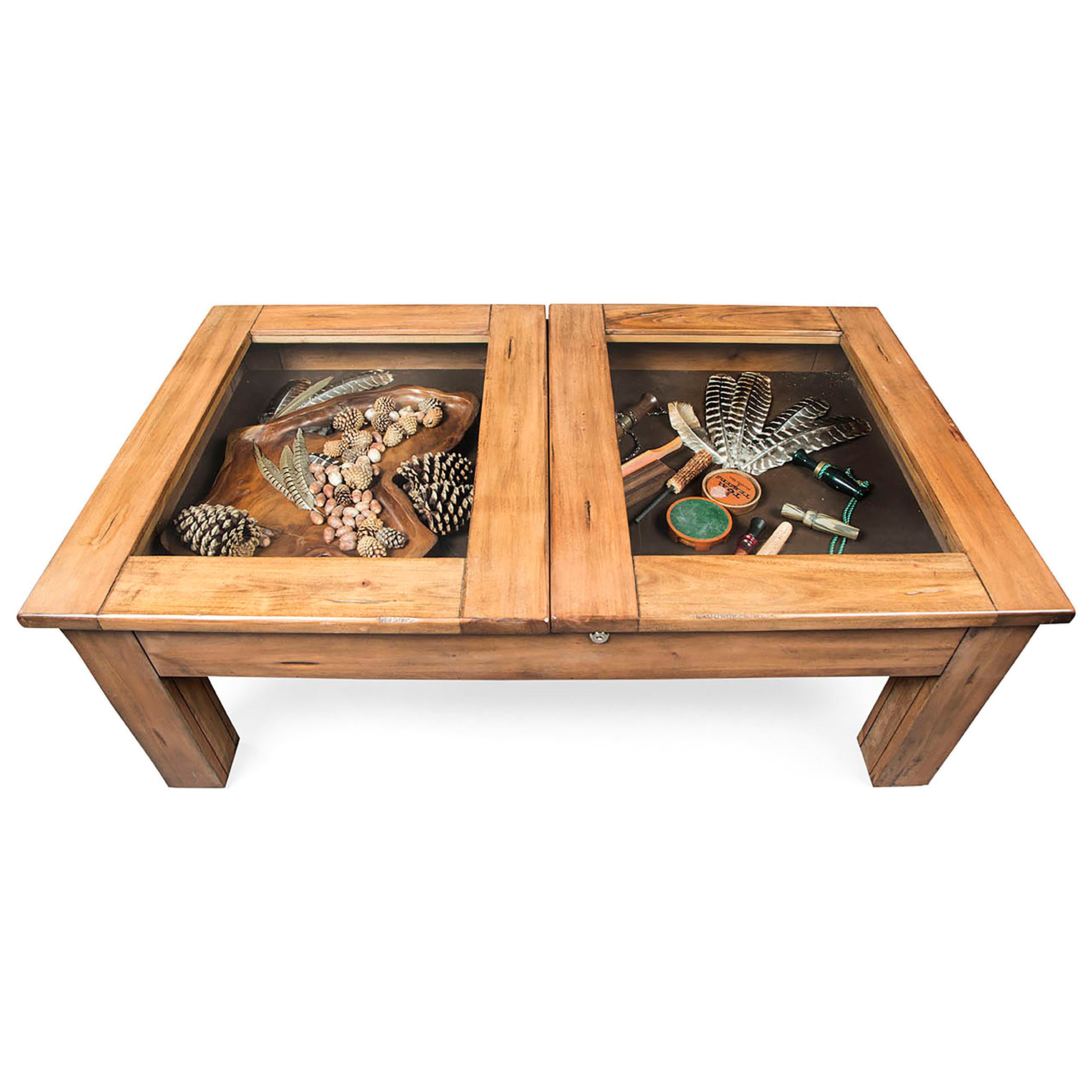 Mossy Oak Nativ Living Rustic Curio Cocktail Table With Locking