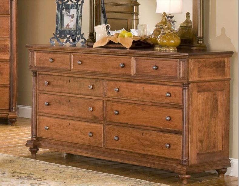 Yutzy Urban Collection Monticello 29000 Drawer Dresser Dunk