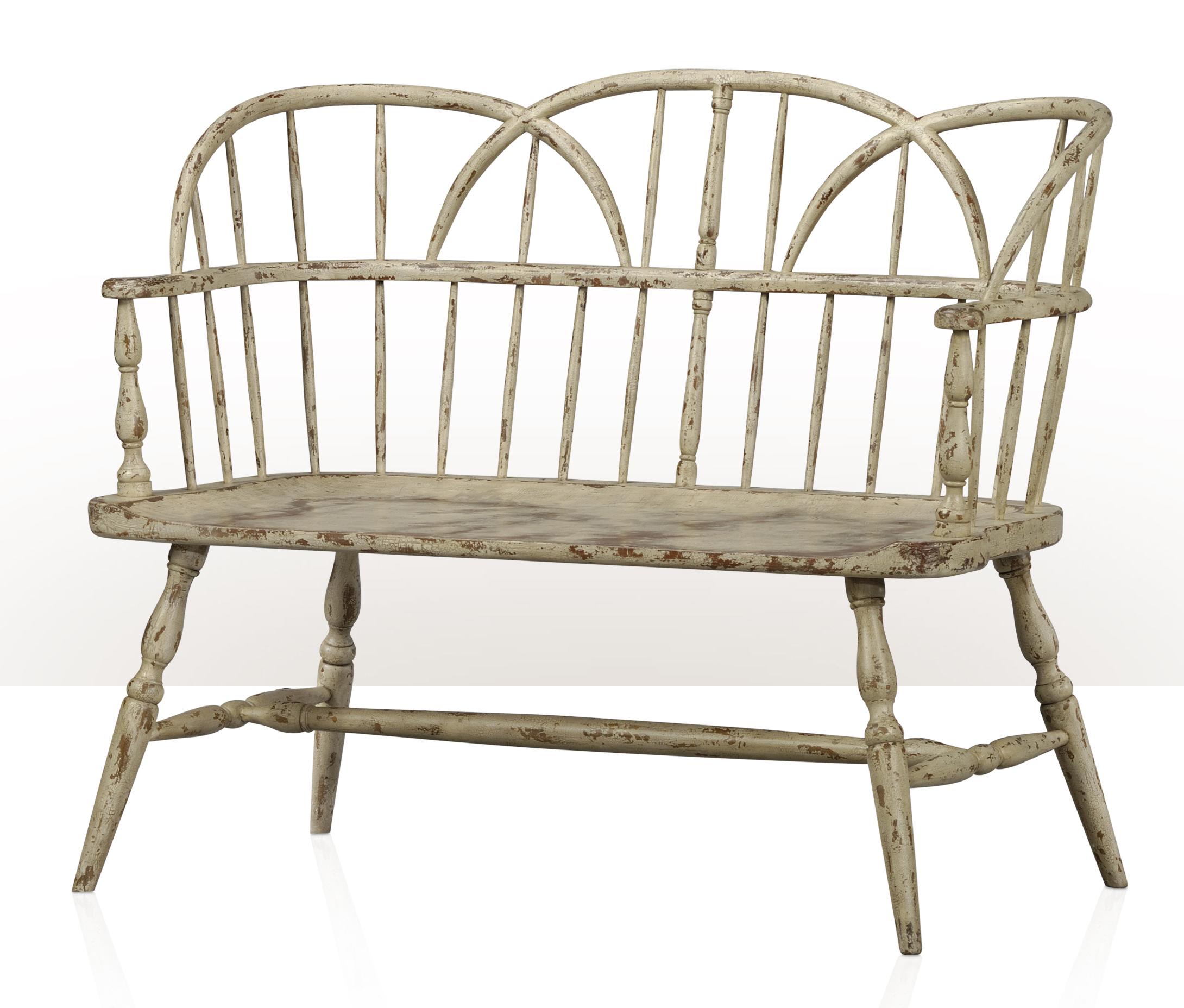 Hoop-Back Bench