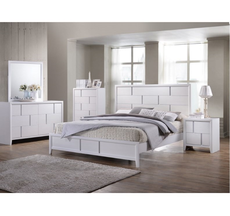 Simmons Upholstery 1011Queen Panel Bed