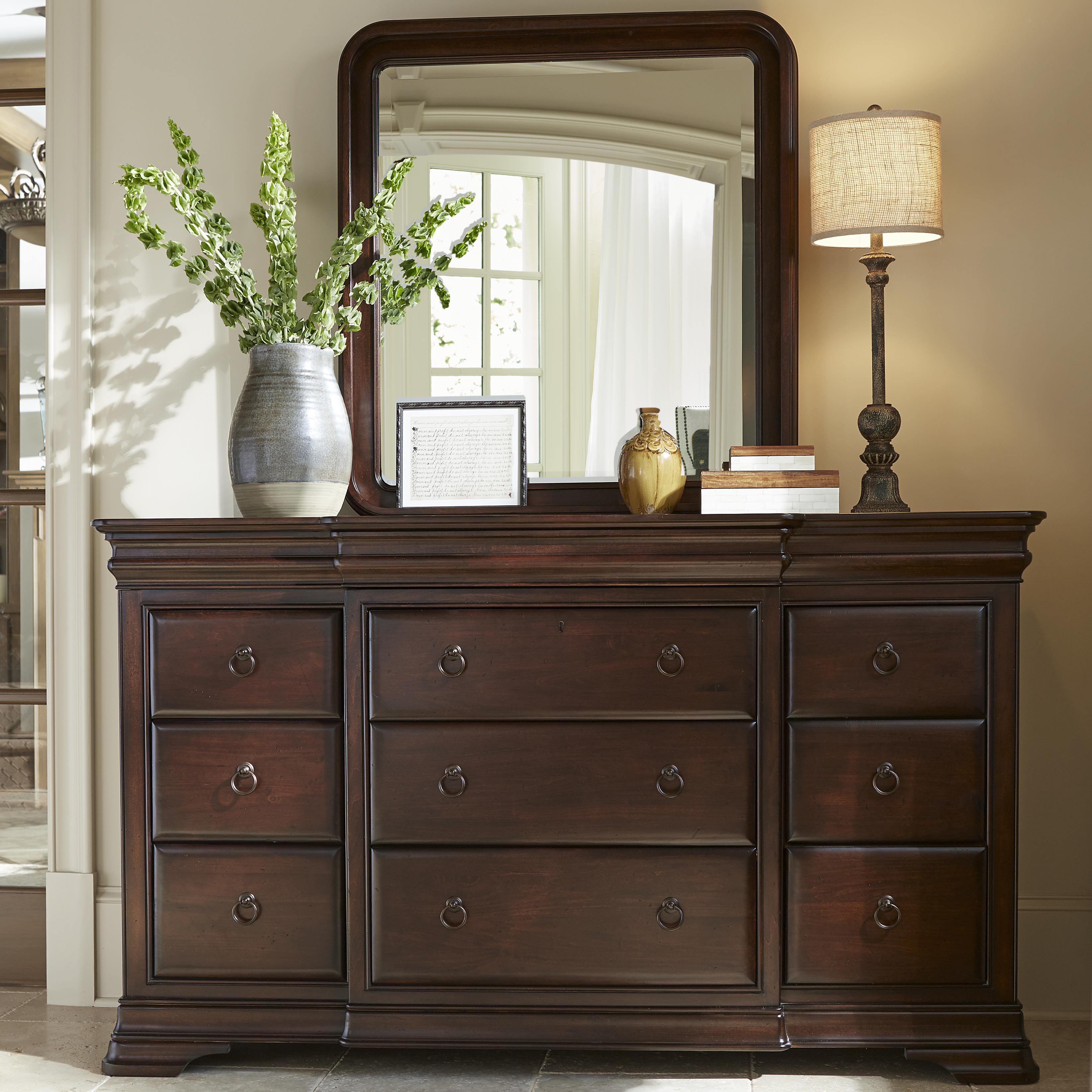 Universal Reprise Dresser And Mirror Set With Ring Pull
