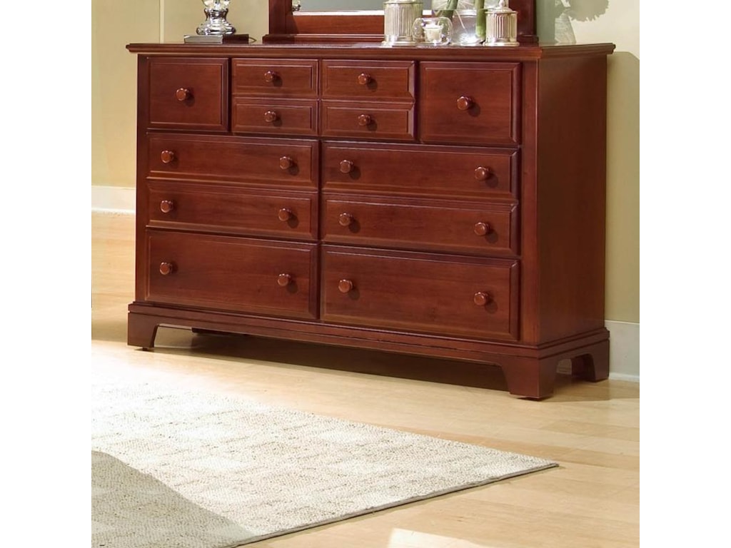Vaughan Bassett Hamilton/Franklin7 Drawer Dresser Chest