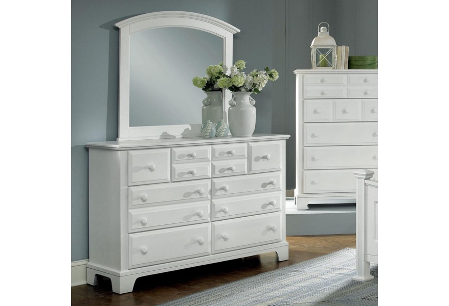 Vaughan Bassett Hamilton Franklin Triple Dresser With Rectangular