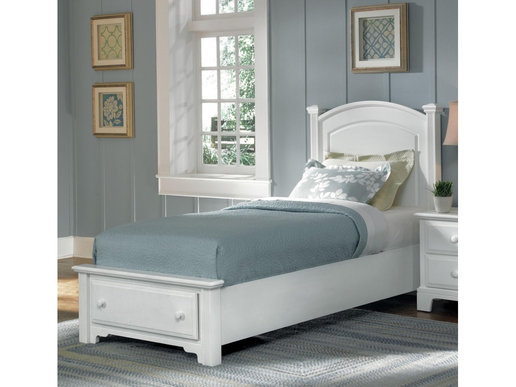 Vaughan Bassett Hamilton/FranklinTwin Panel Storage Bed