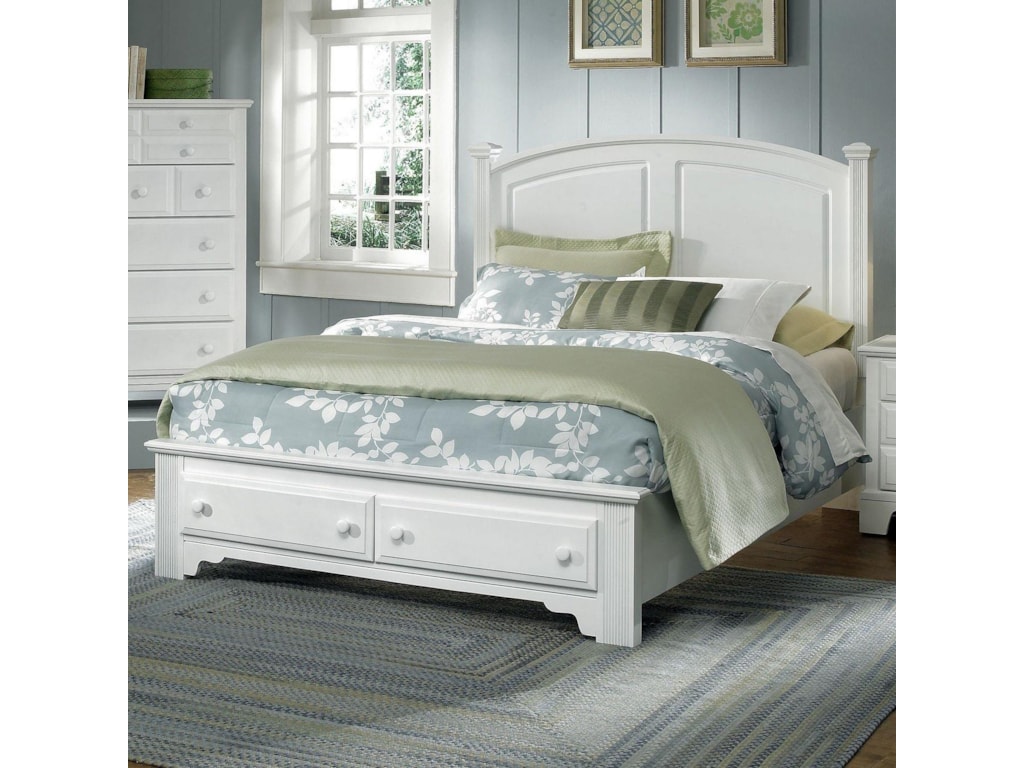 Vaughan Bassett Hamilton/FranklinQueen Panel Storage Bed
