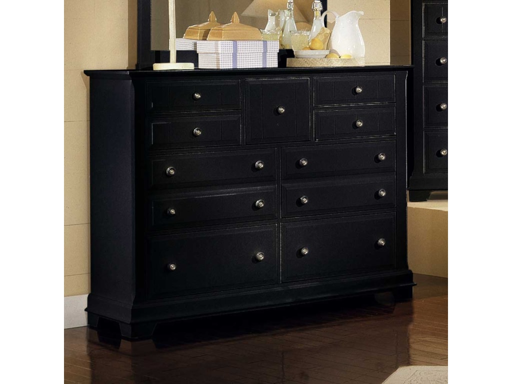Vaughan Bassett CottageTriple Dresser
