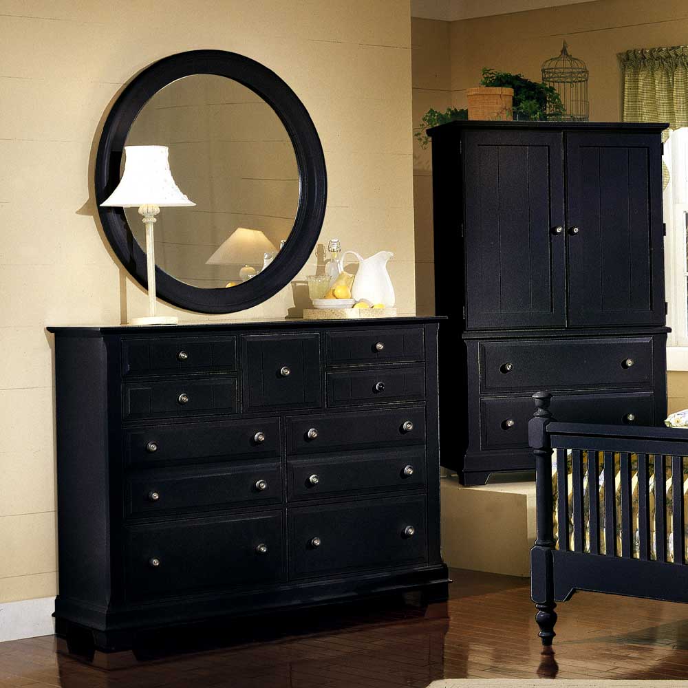 Vaughan Bassett Cottage Triple Dresser Olinde S Furniture Dressers