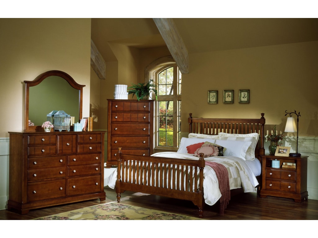 Vaughan Bassett CottageCalifornia King Slat Poster Bed