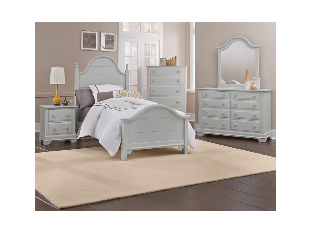 Vaughan Bassett CottageQueen Panel Bed
