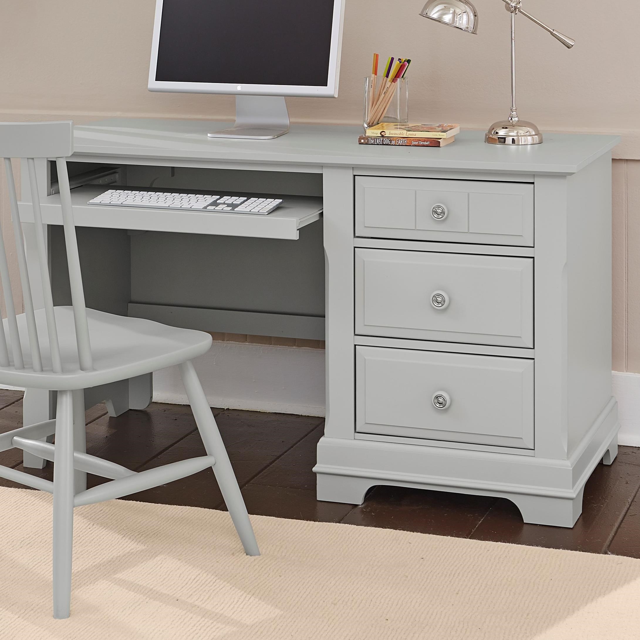 Vaughan Bassett Cottage Computer Desk 3 Drawers Pull Out Tray