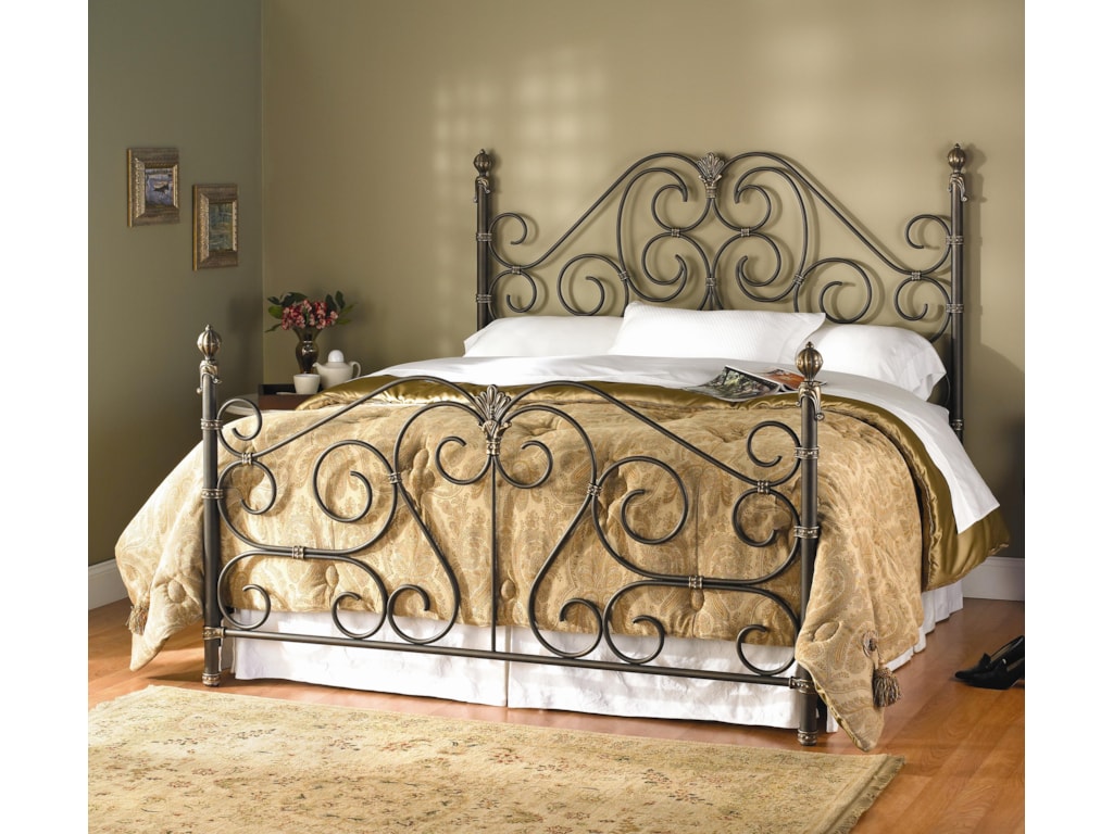 Aberdeen Queen Metal Headboard And Footboard Bed Morris Morris Home Furnishings Aberdeenqueen Aberdeen Metal Bed