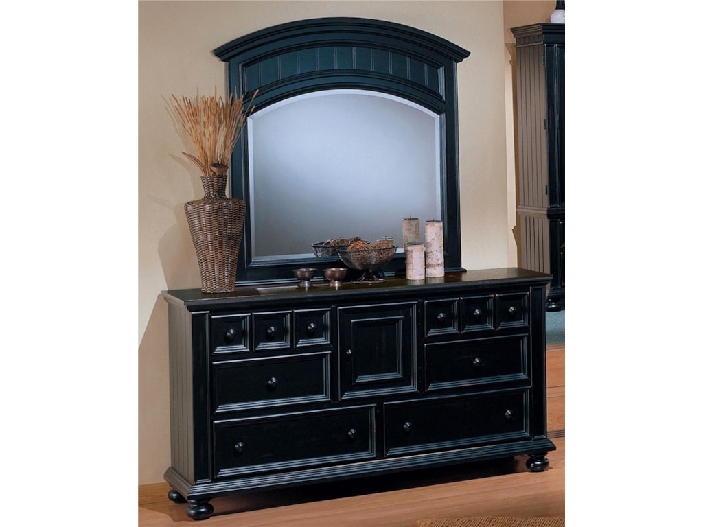 Winners Only Cape Cod Six Drawer Dresser and Mirror Combo