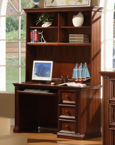 Winners Only Cape Cod Youth Desk With Hutch And Keyboard Pullout