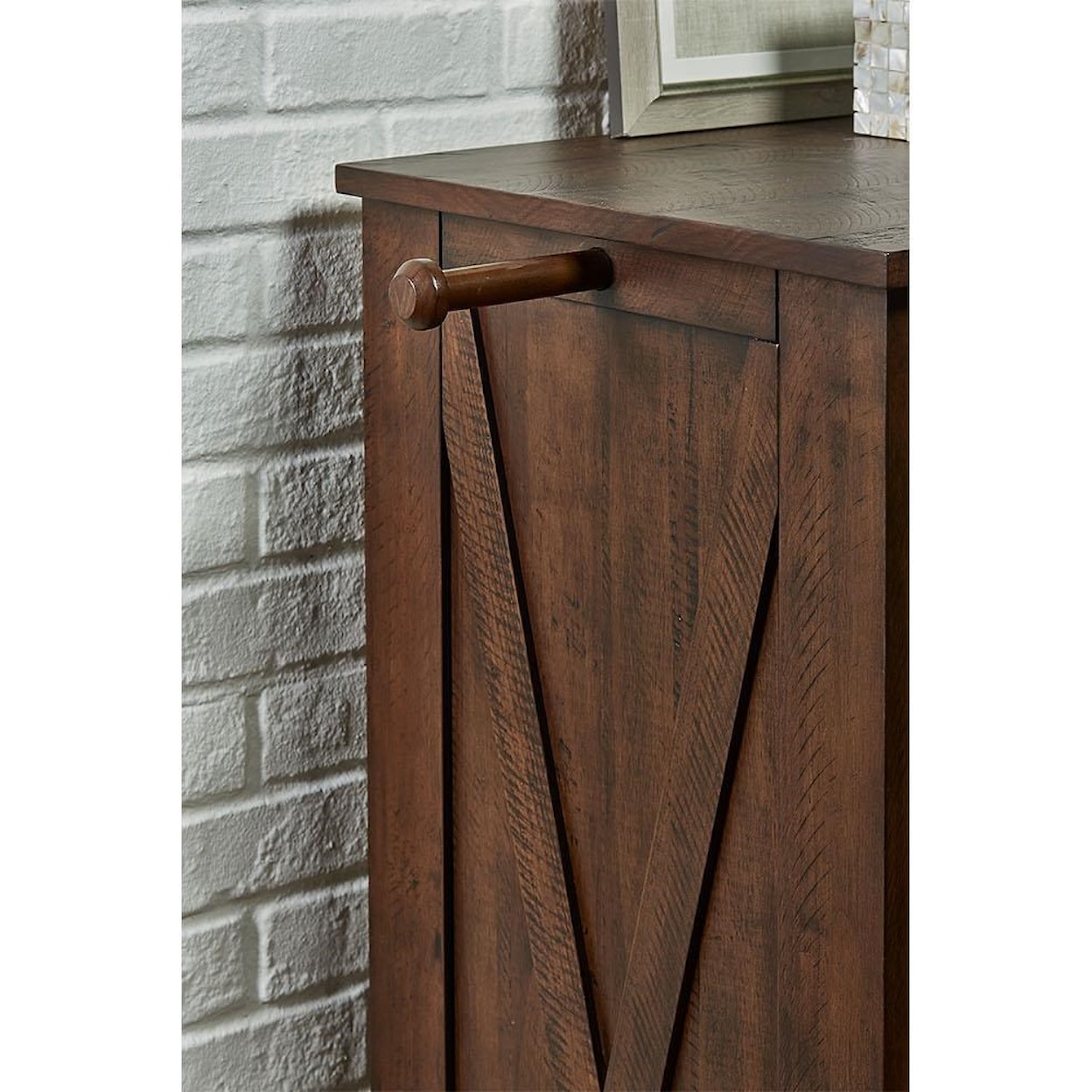 AAmerica Sun Valley Chest of Drawers