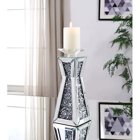 Accent Candleholder