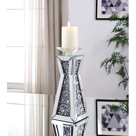 Accent Candleholder