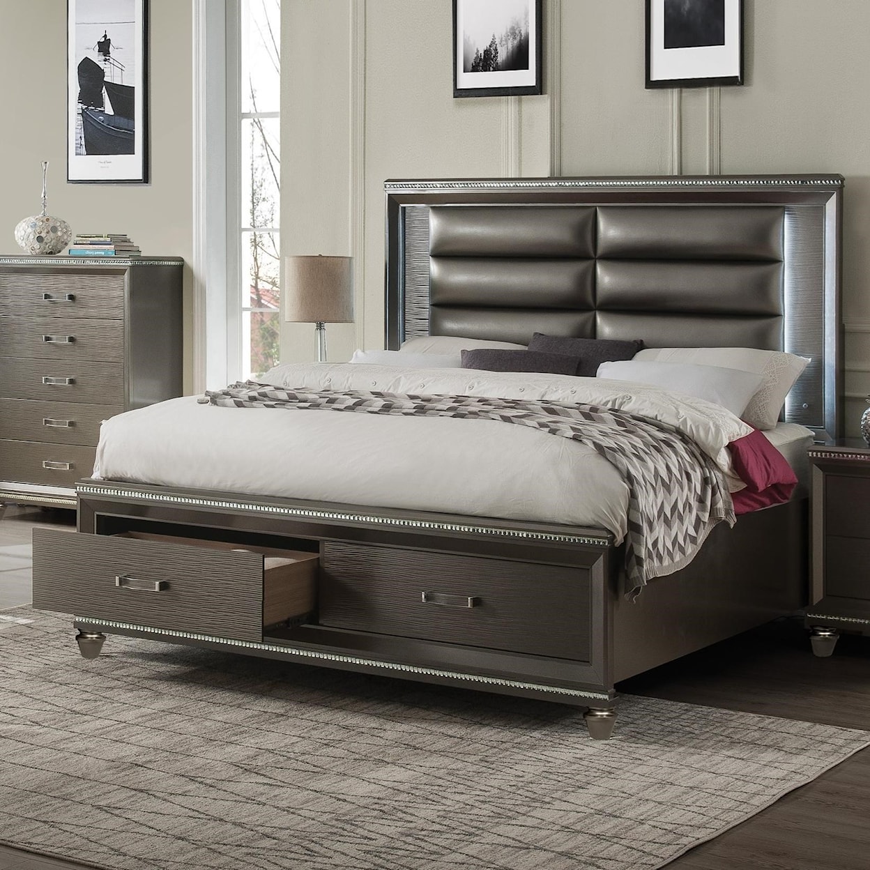 Acme Furniture Sadie Queen Bed