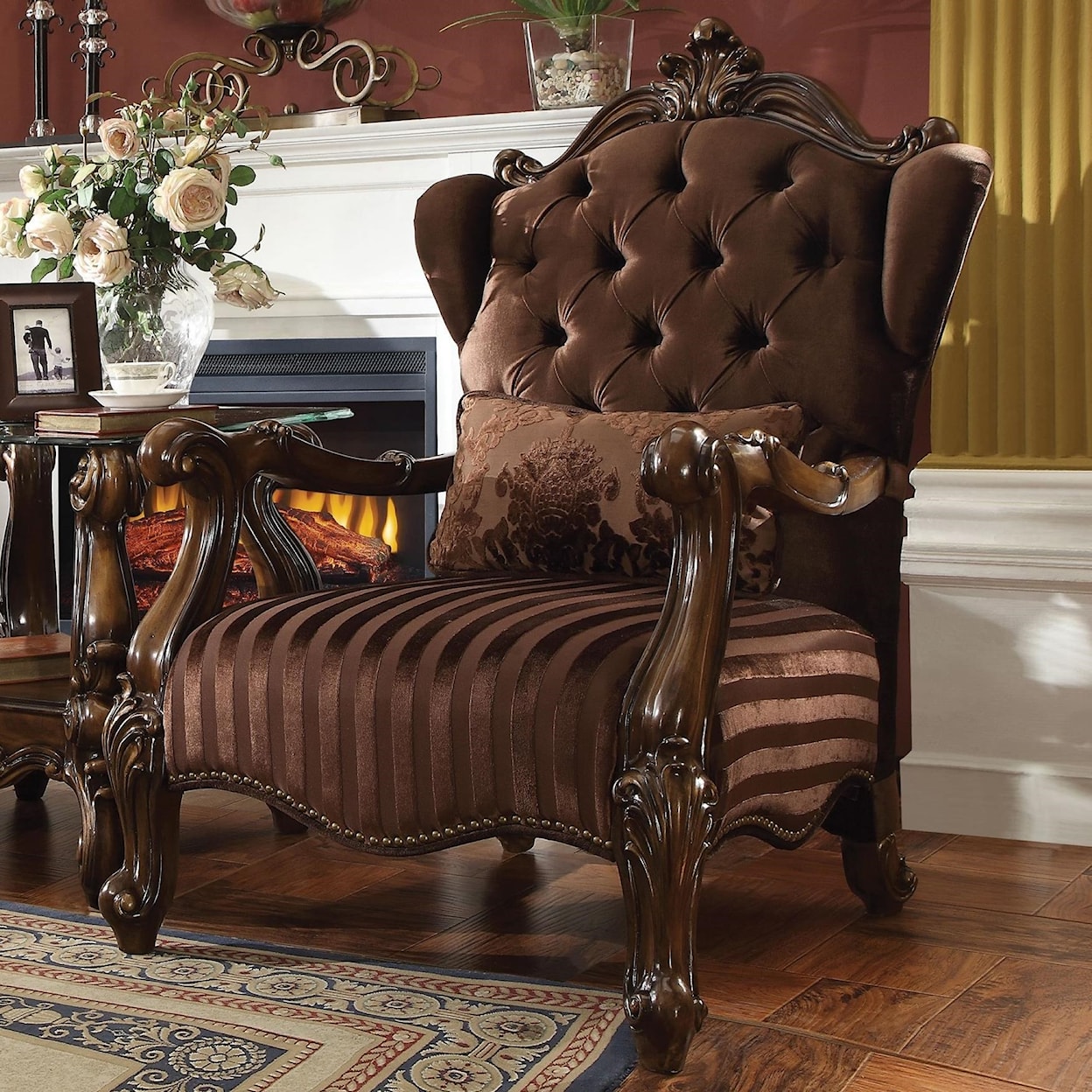 Acme Furniture Versailles Chair w/1 Pillow