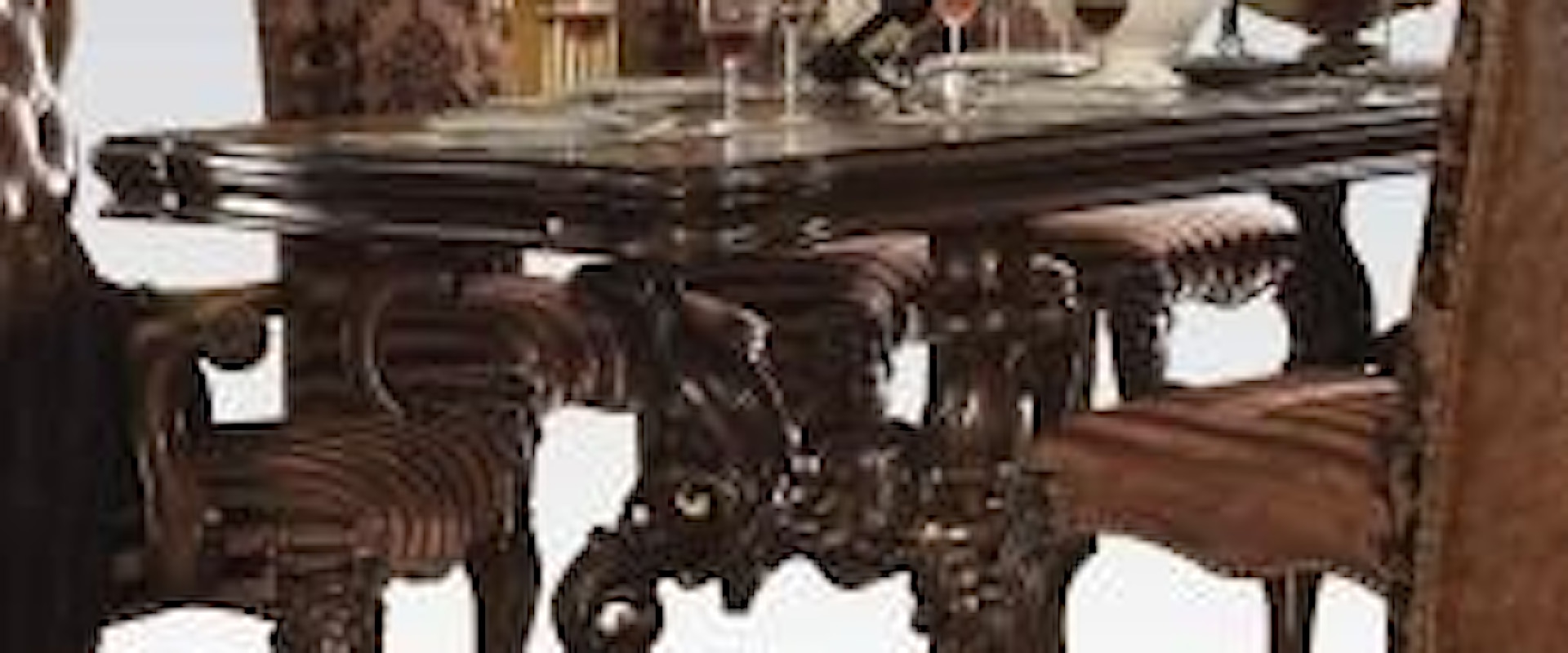 Traditional French Provincial Formal Dining Table w/Leaves
