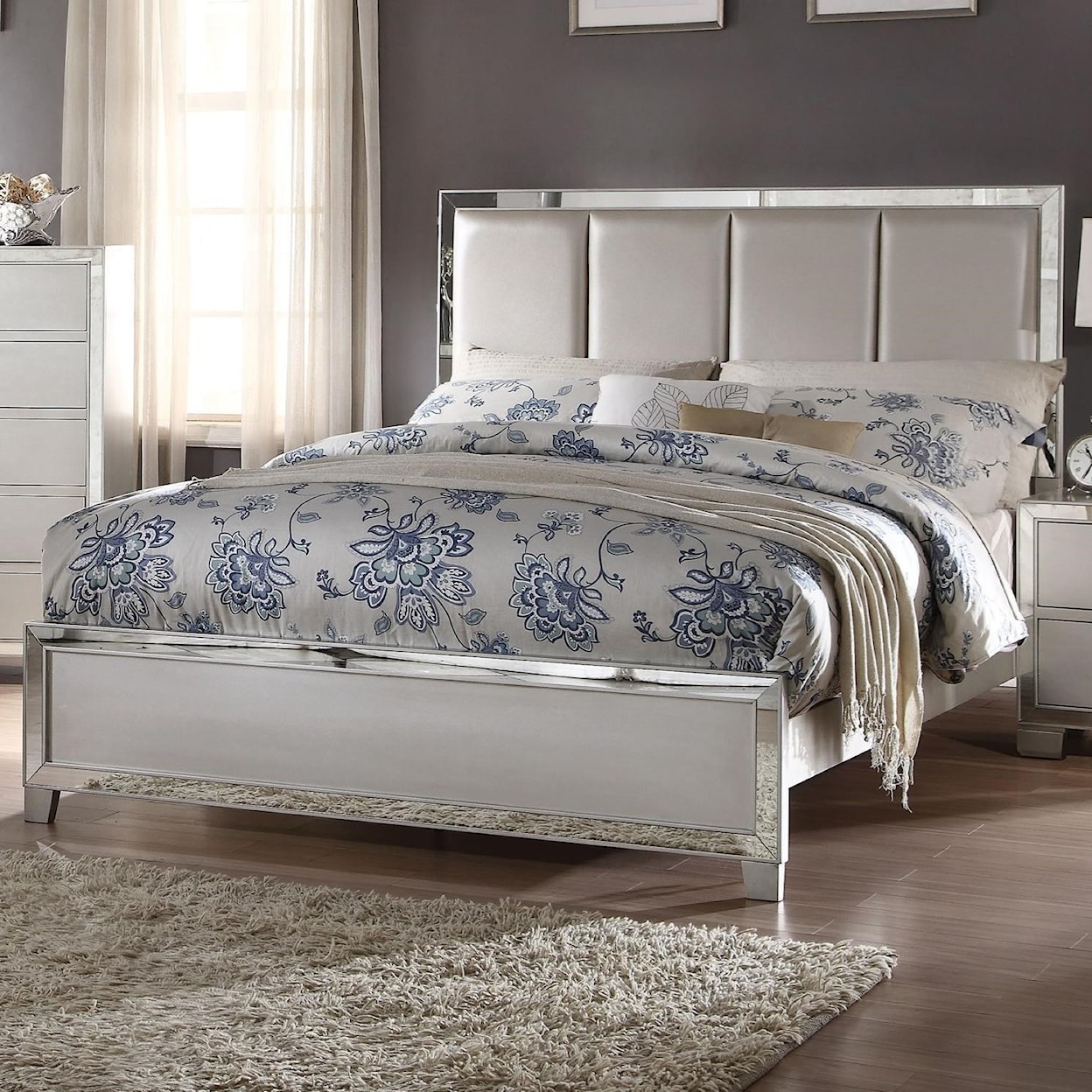 Acme Furniture Voeville II Eastern King Bed (Padded HB)