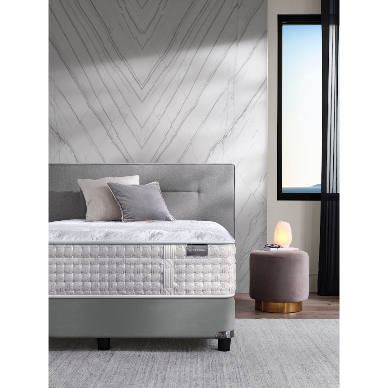 Aireloom Bedding Timeless Odyssey Streamline Plush M1 Aireloom Cal King Plush Mattress Set