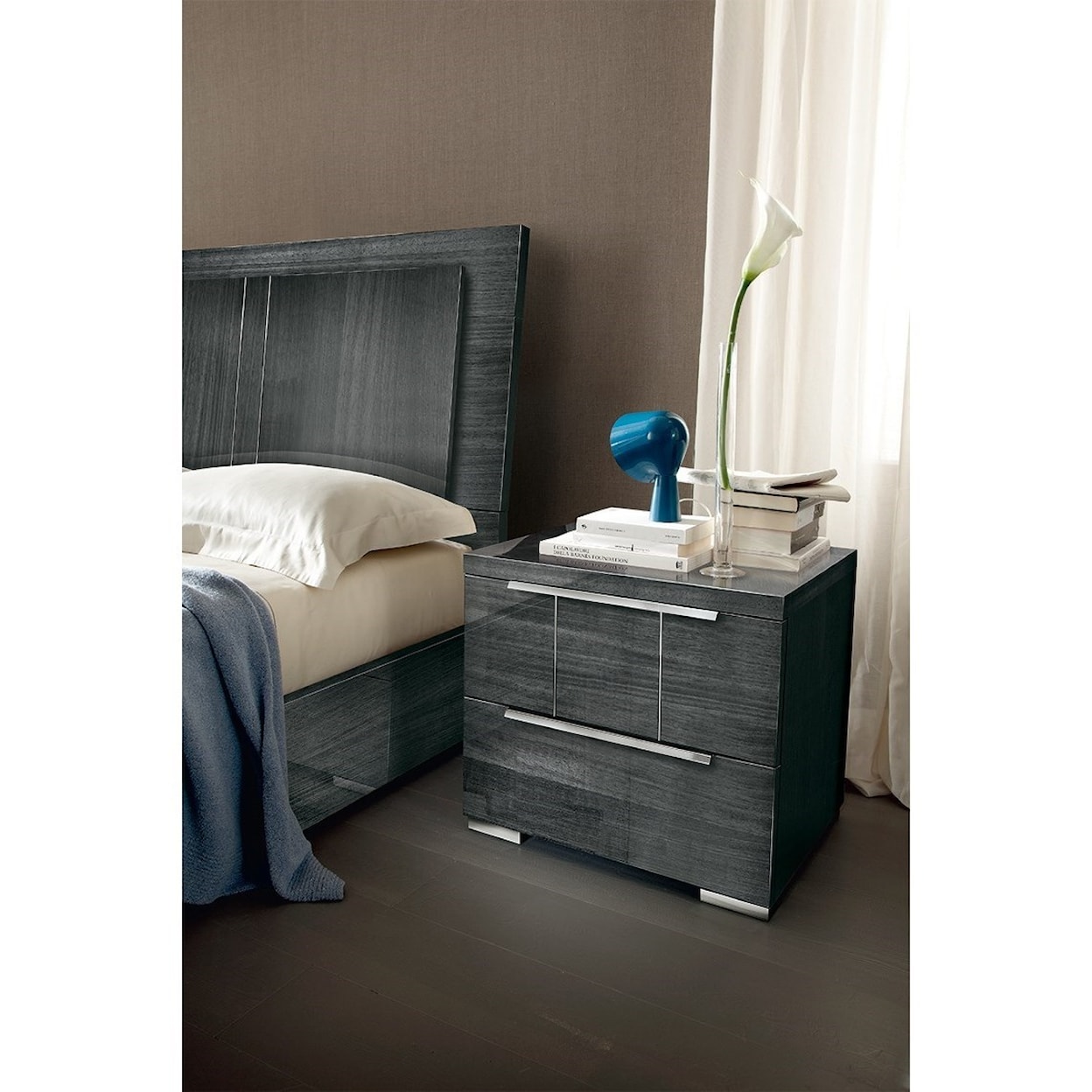 Alf Italia Versilia Modern 2-Drawer Nightstand