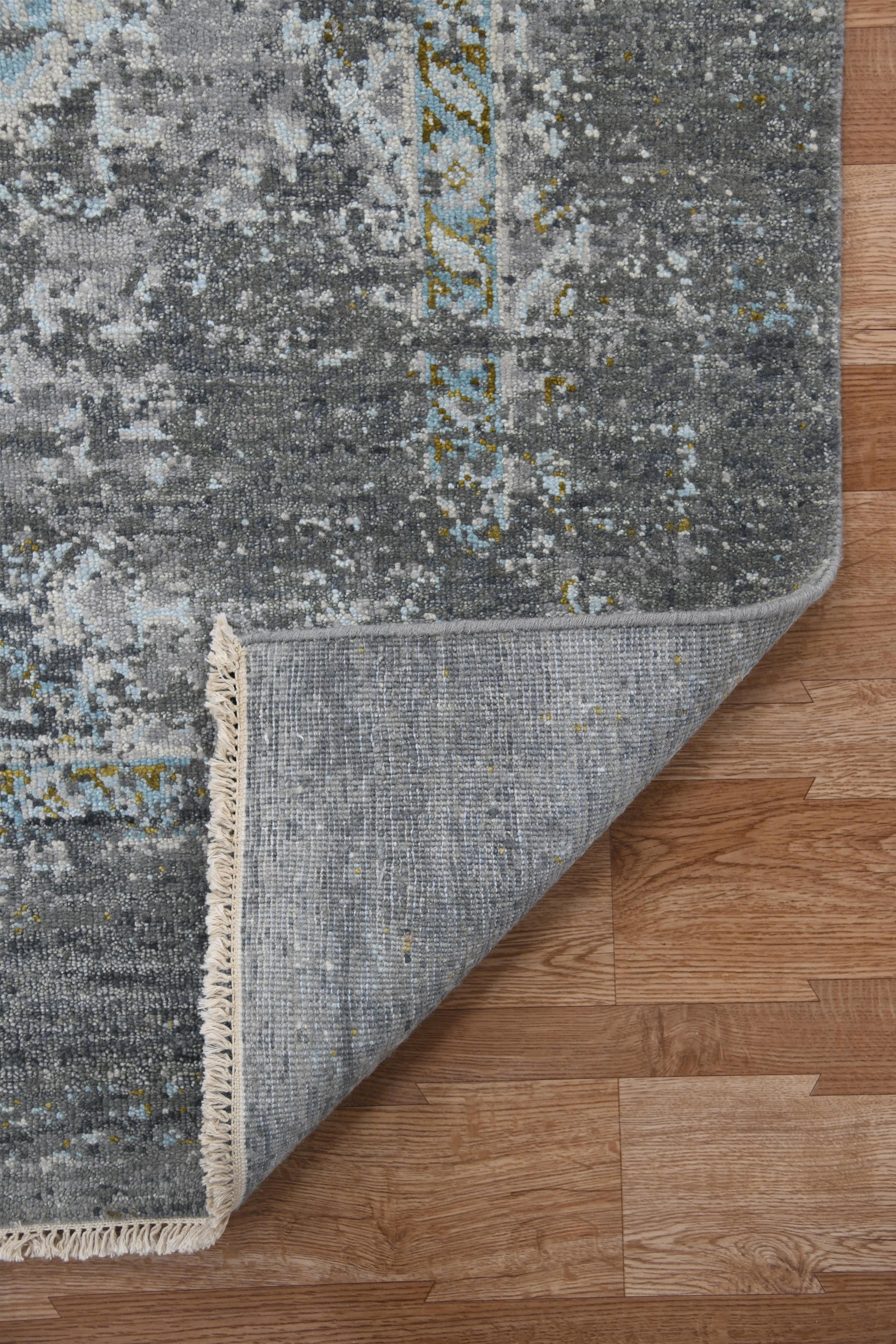 Traditional Hand Knotted
