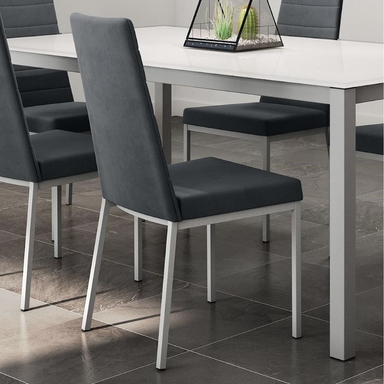 Amisco Urban Luna Side Chair