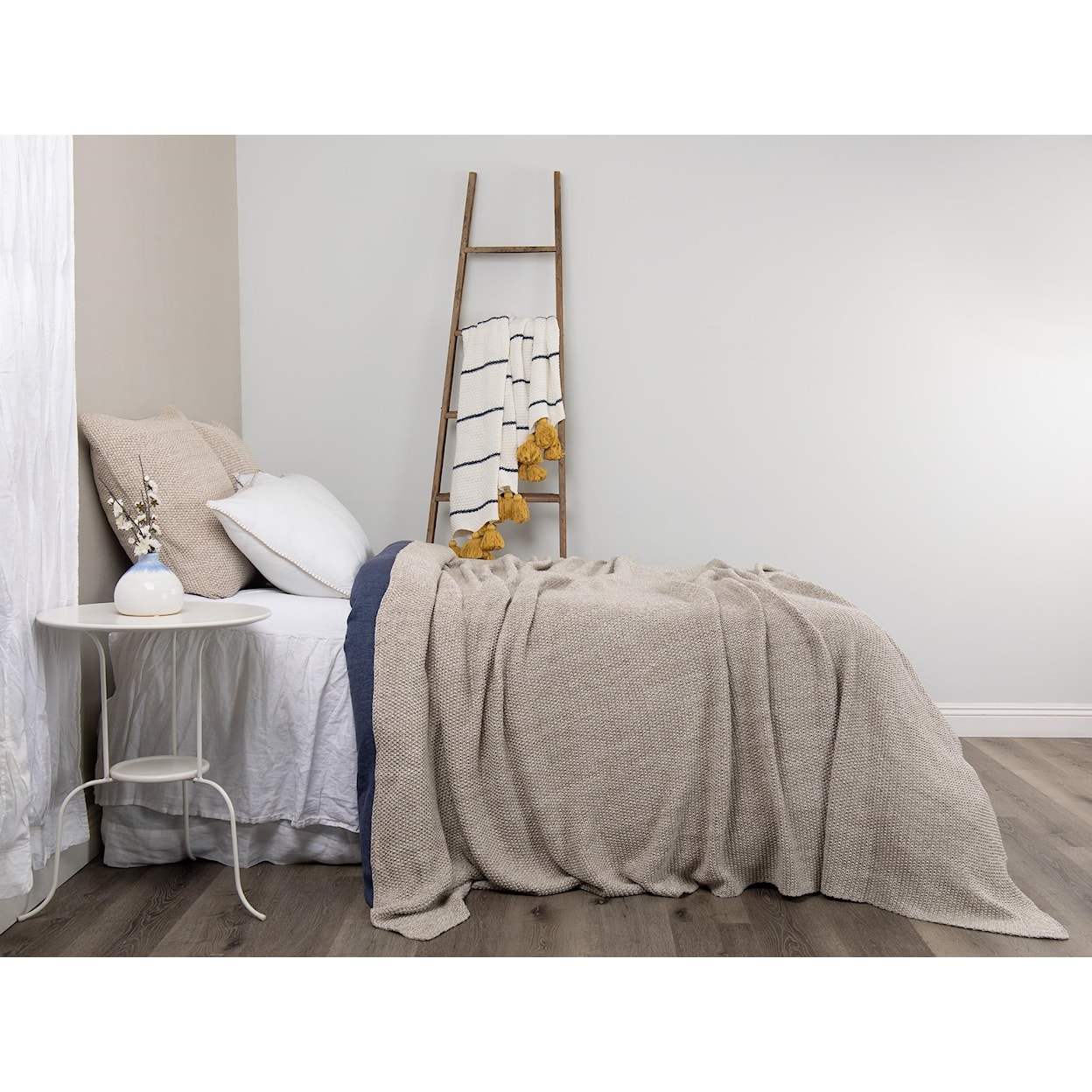 Amity Home Egan Egan Coverlet, Stone