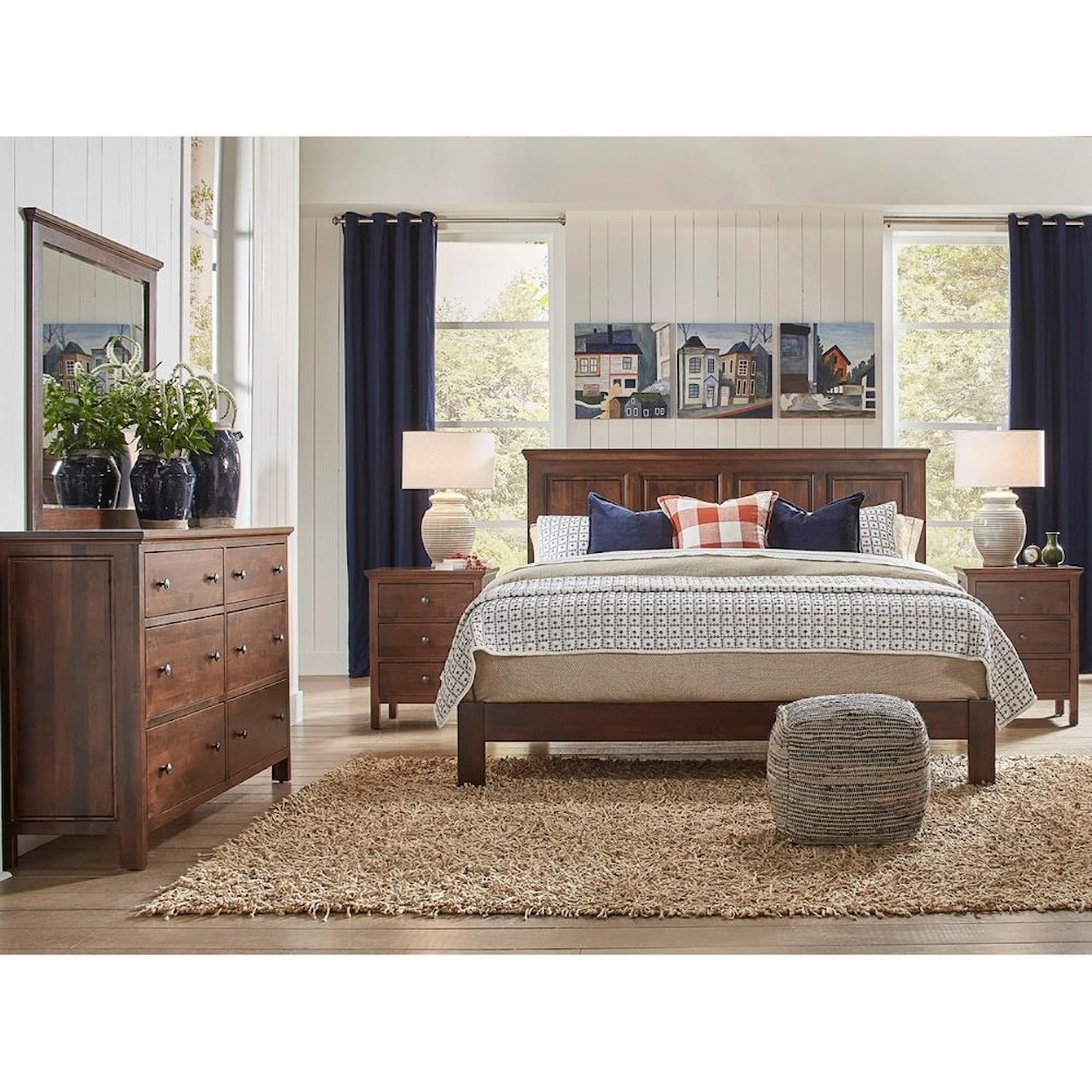 Archbold Furniture Heritage King Raised Panel Bed