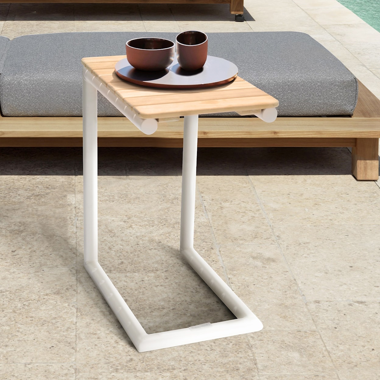 Armen Living Portals- Outdoor C-Shape Side Table