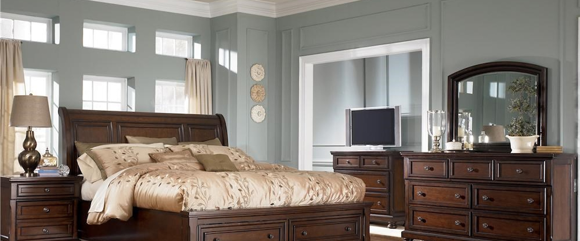 Queen Bedroom Group