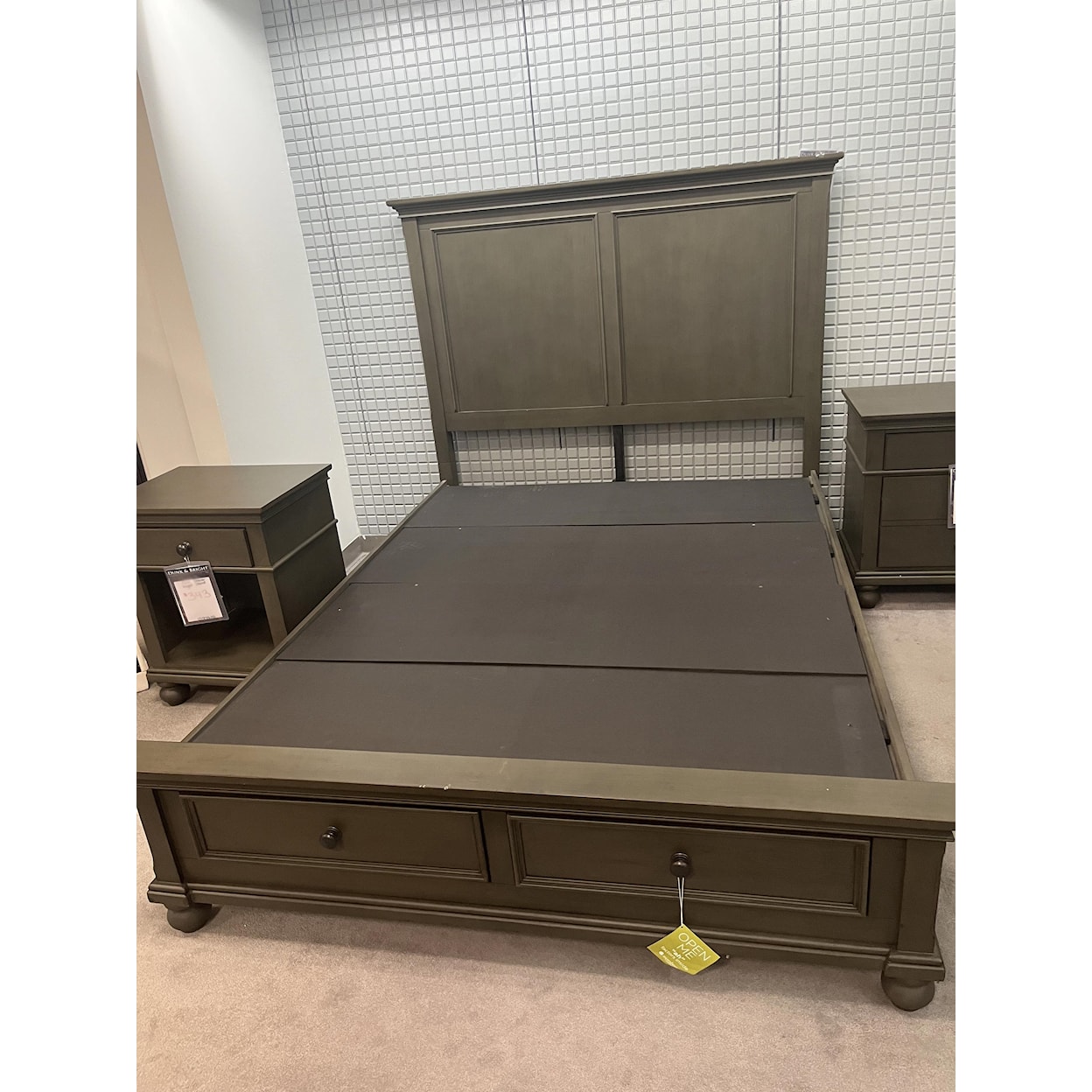 Aspenhome Queen Bed Panel Queen Bed Panel