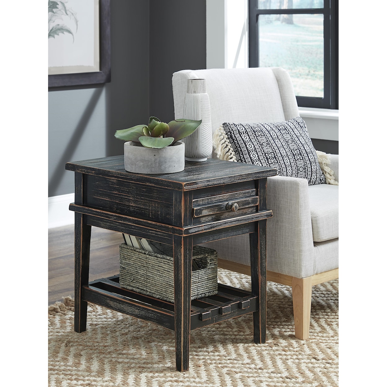 Aspenhome Reeds Farm Chairside Table