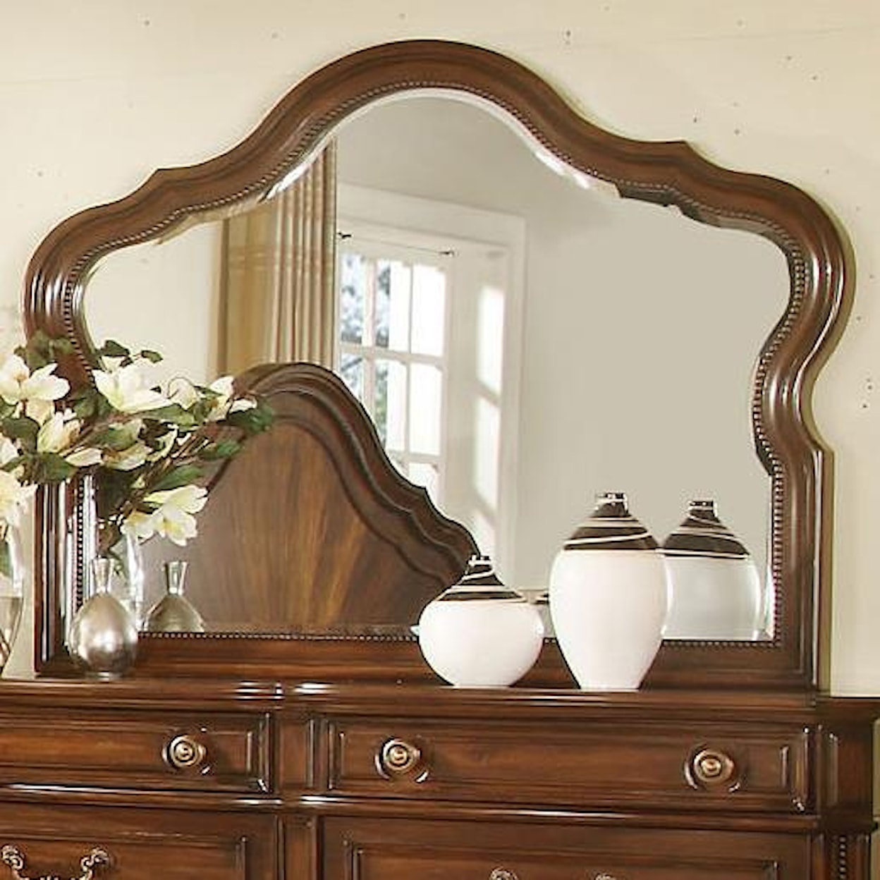 Avalon Furniture B00310 Mirror
