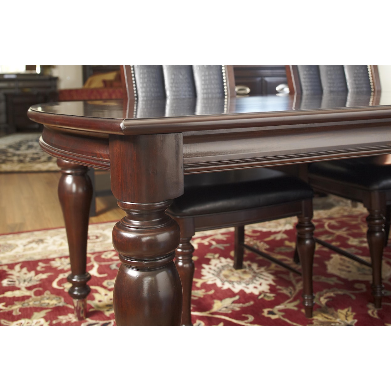 Avalon Furniture Dundee Place Rectangular Leg Table