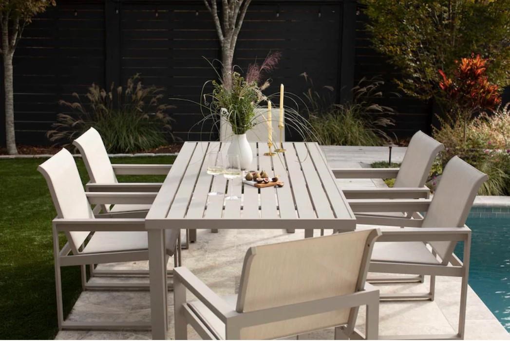 Outdoor Dining Table and Chairs