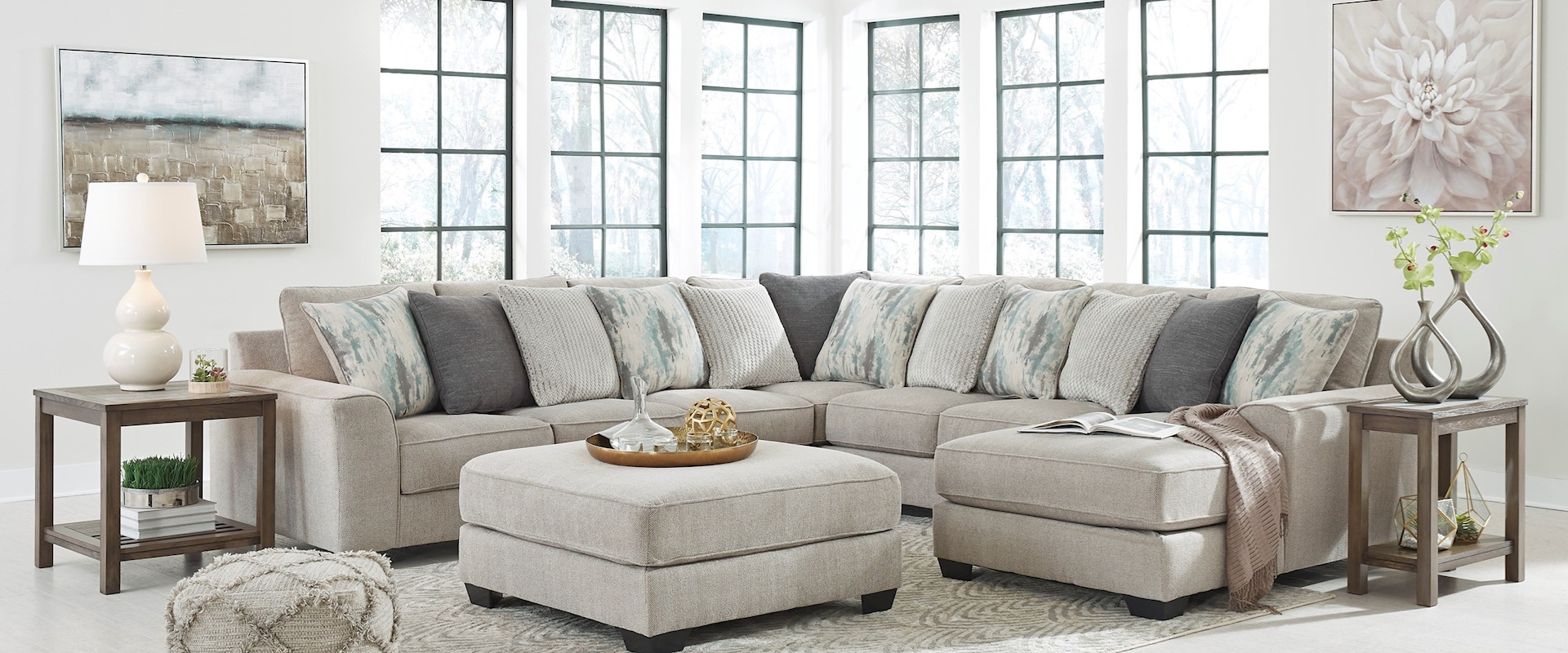 5pc Sectional and ottoman