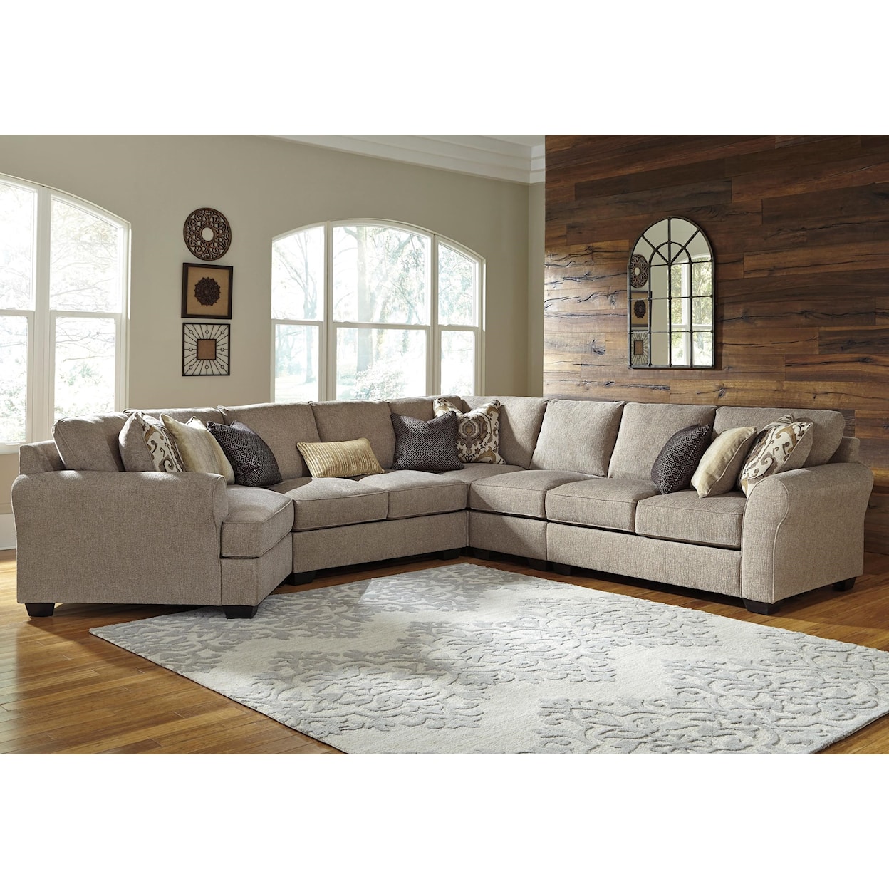 Benchcraft Pantomine 5-Piece Sectional with Cuddler