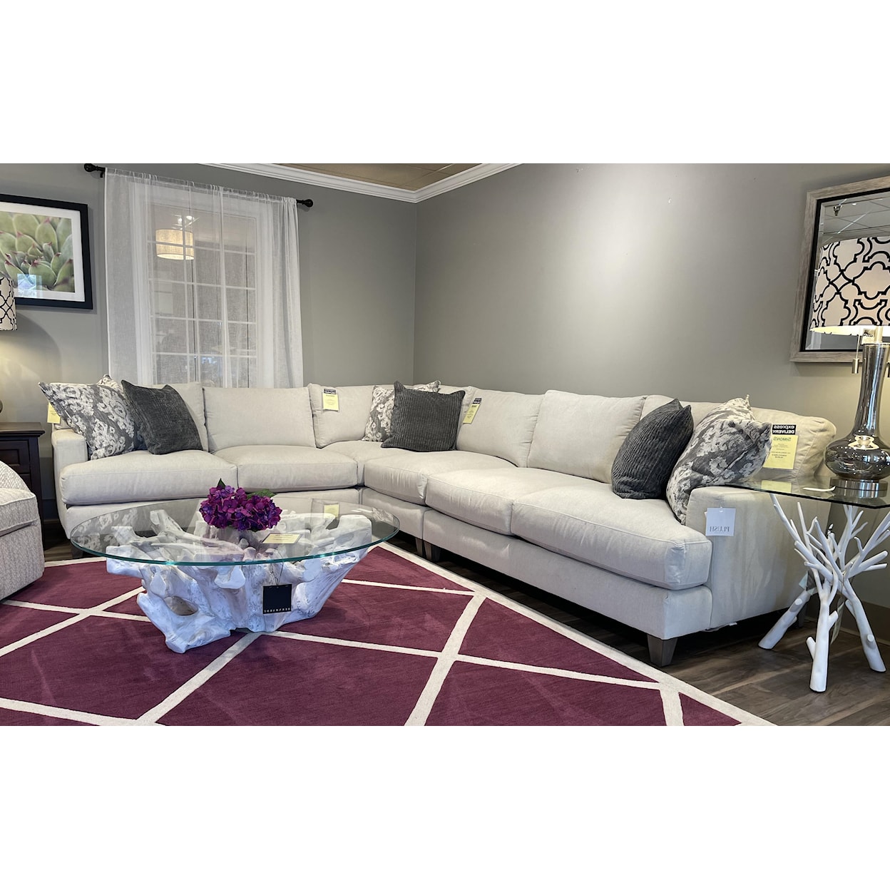 Bernhardt Mila 4pc Sectional