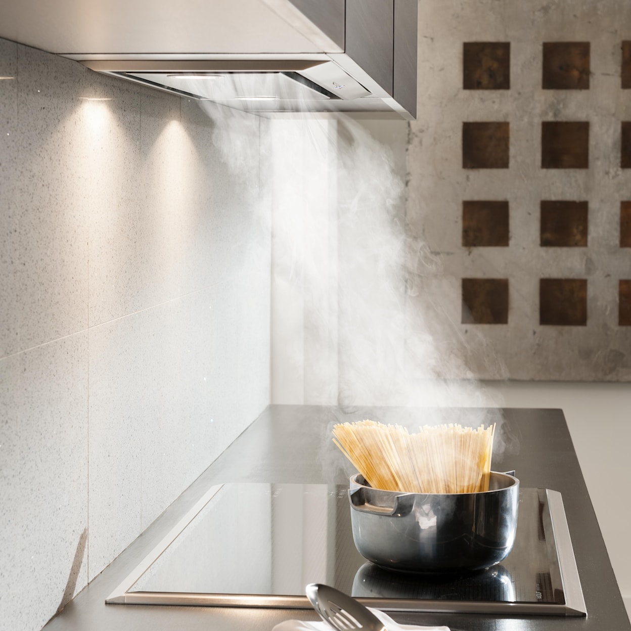 Best Hoods Built-In Range Hoods 28" Under-the-Cabinet Built-In Hood 